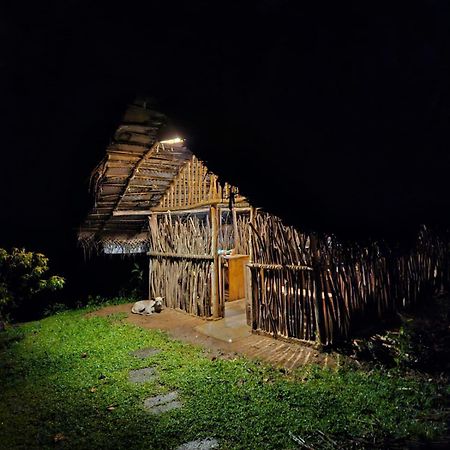 Brookline Safari Resort Удавалаве Екстериор снимка