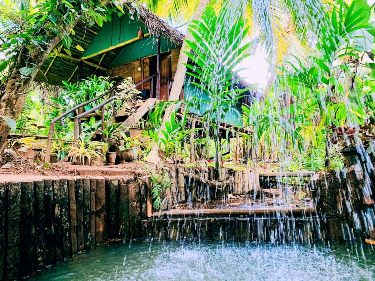 Brookline Safari Resort Удавалаве Екстериор снимка