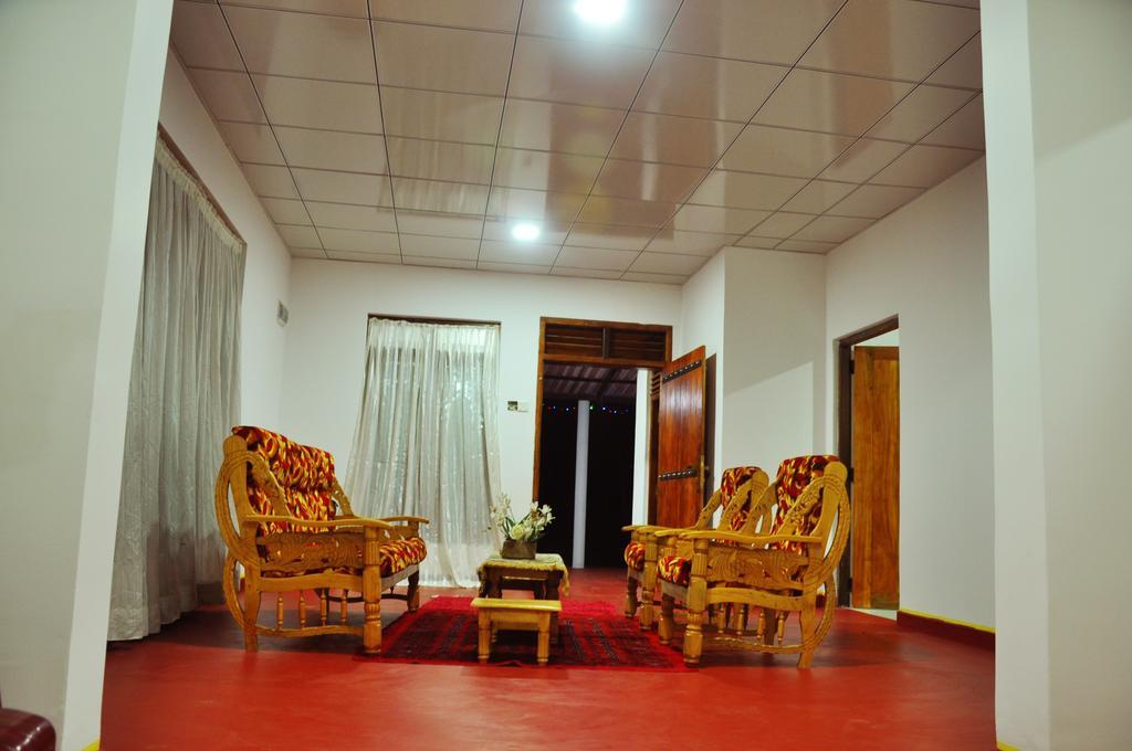 Brookline Safari Resort Удавалаве Екстериор снимка
