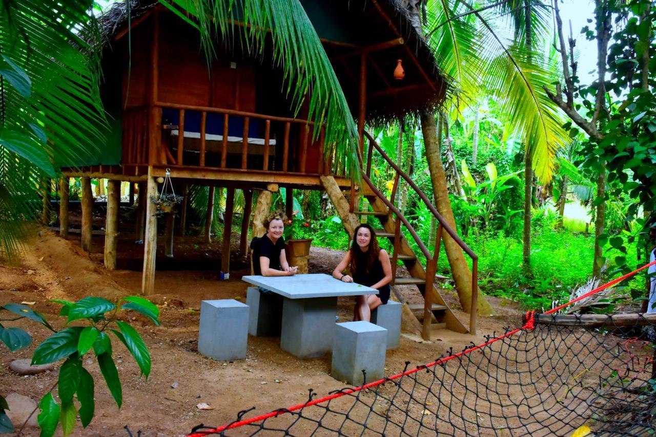 Brookline Safari Resort Удавалаве Екстериор снимка