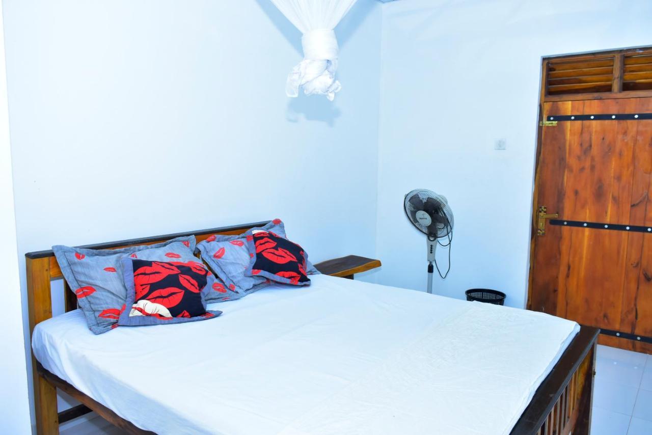 Brookline Safari Resort Удавалаве Екстериор снимка