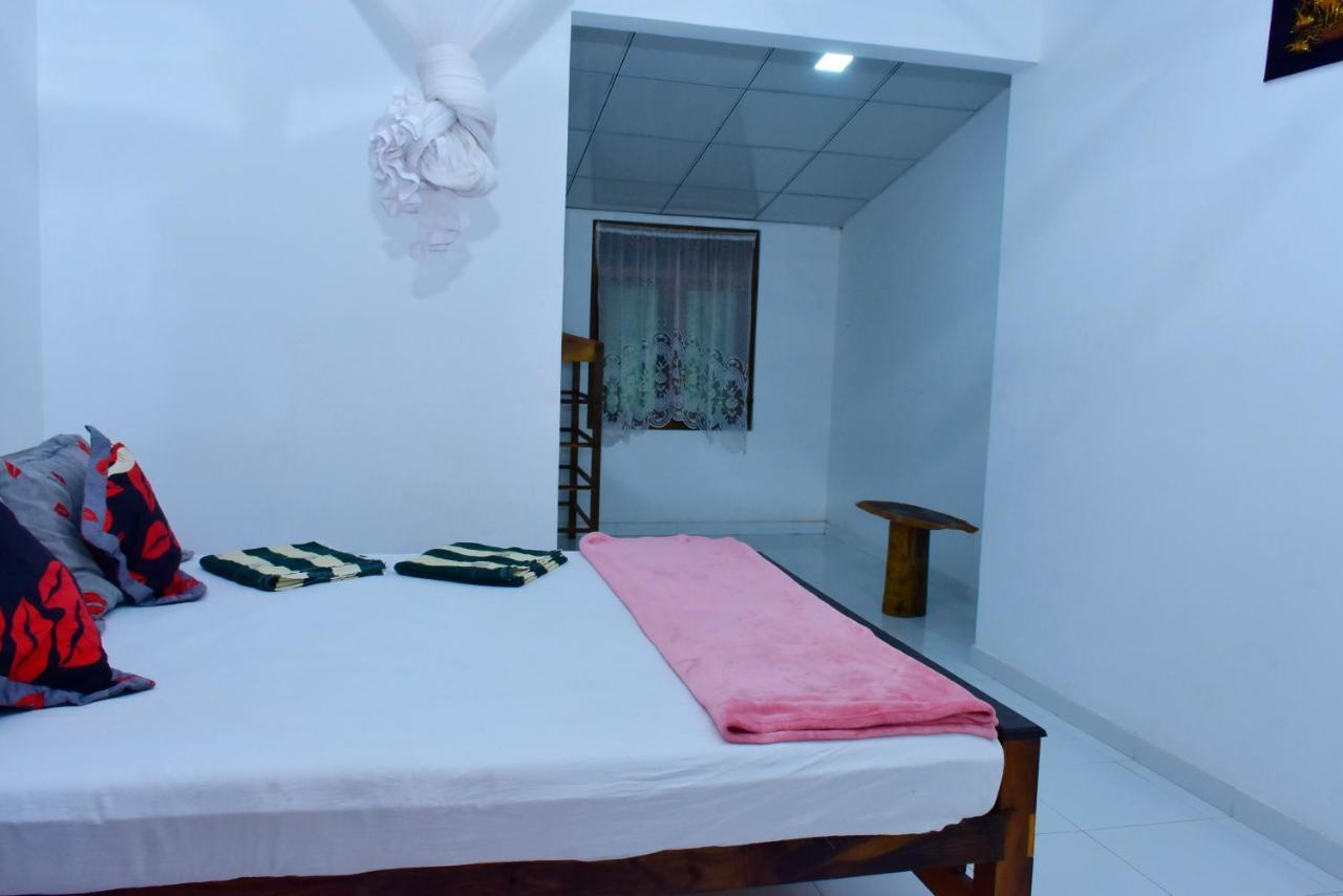 Brookline Safari Resort Удавалаве Екстериор снимка