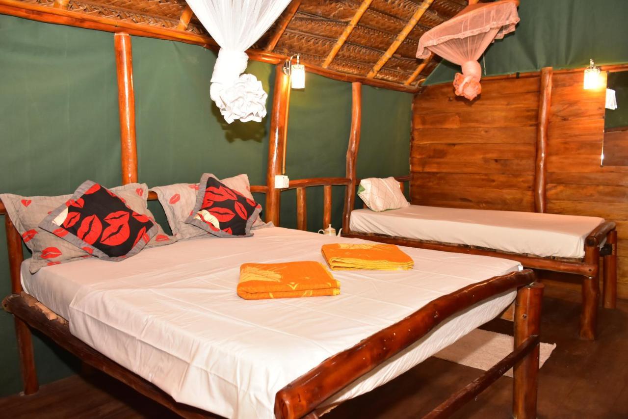 Brookline Safari Resort Удавалаве Екстериор снимка